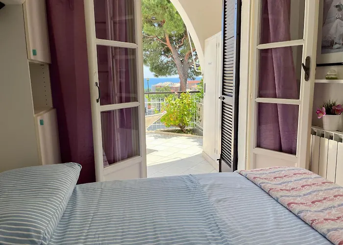 Casa La Perla - Alloggio Con Terrazza Panoramica, Piscina E Free Parking